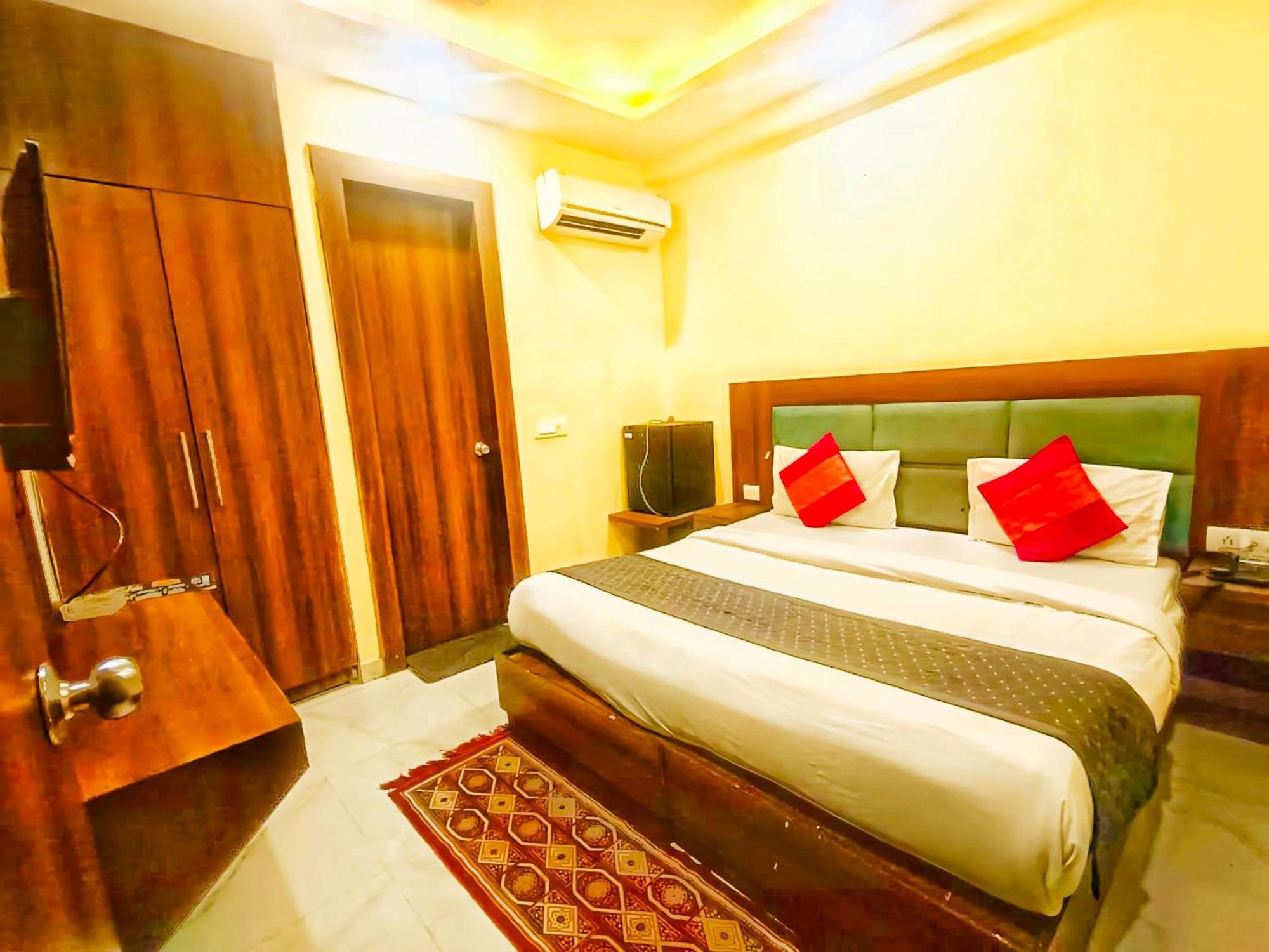 Hotel Shiva International Near By Igi Airport Neu-Delhi Exterior foto