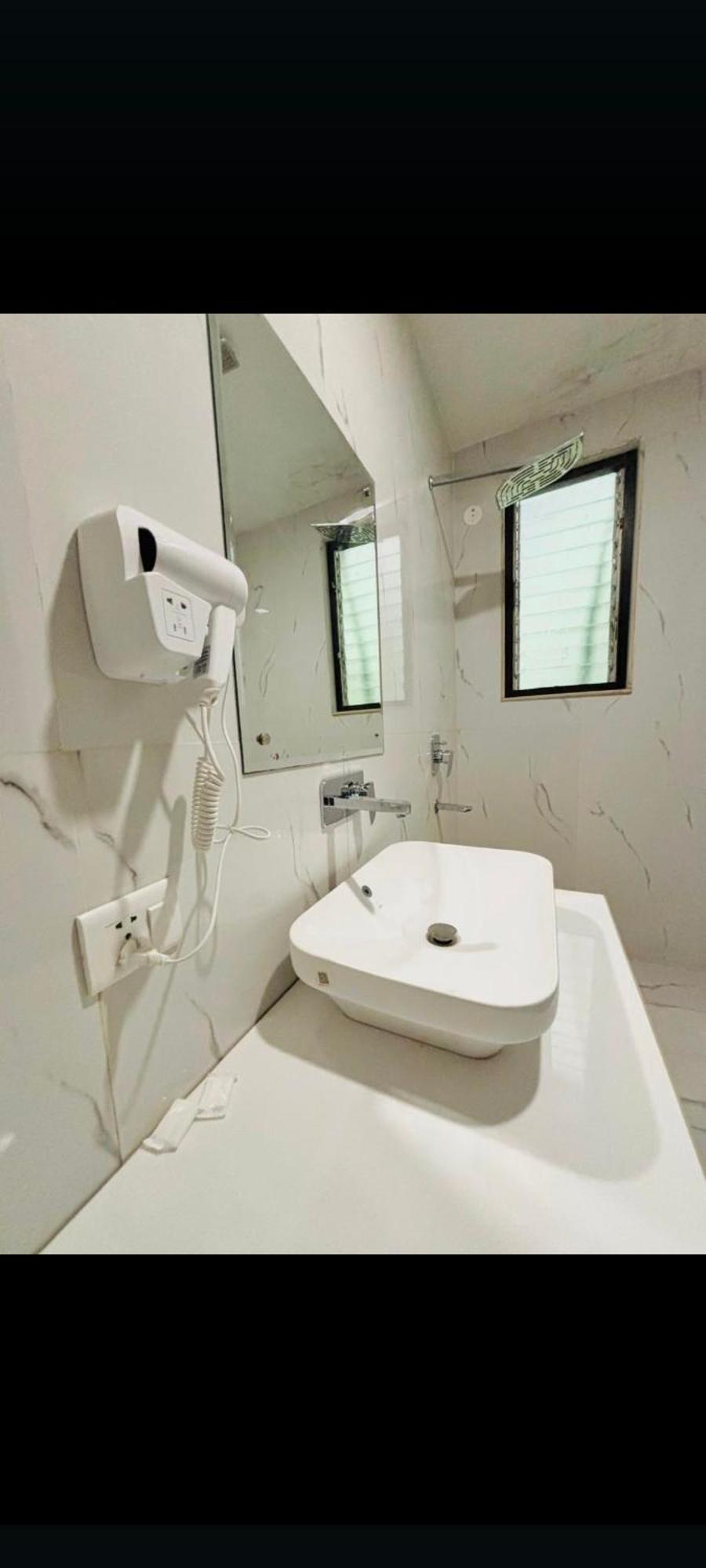 Hotel Shiva International Near By Igi Airport Neu-Delhi Exterior foto